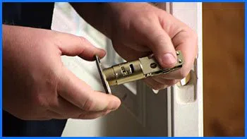 West Newton Locksmith Store West Newton, MA 617-826-6186